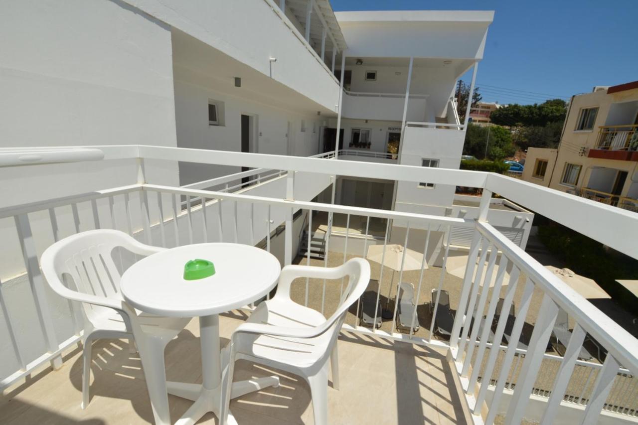 Barbara Hotel Apts Agia Napa Exterior foto
